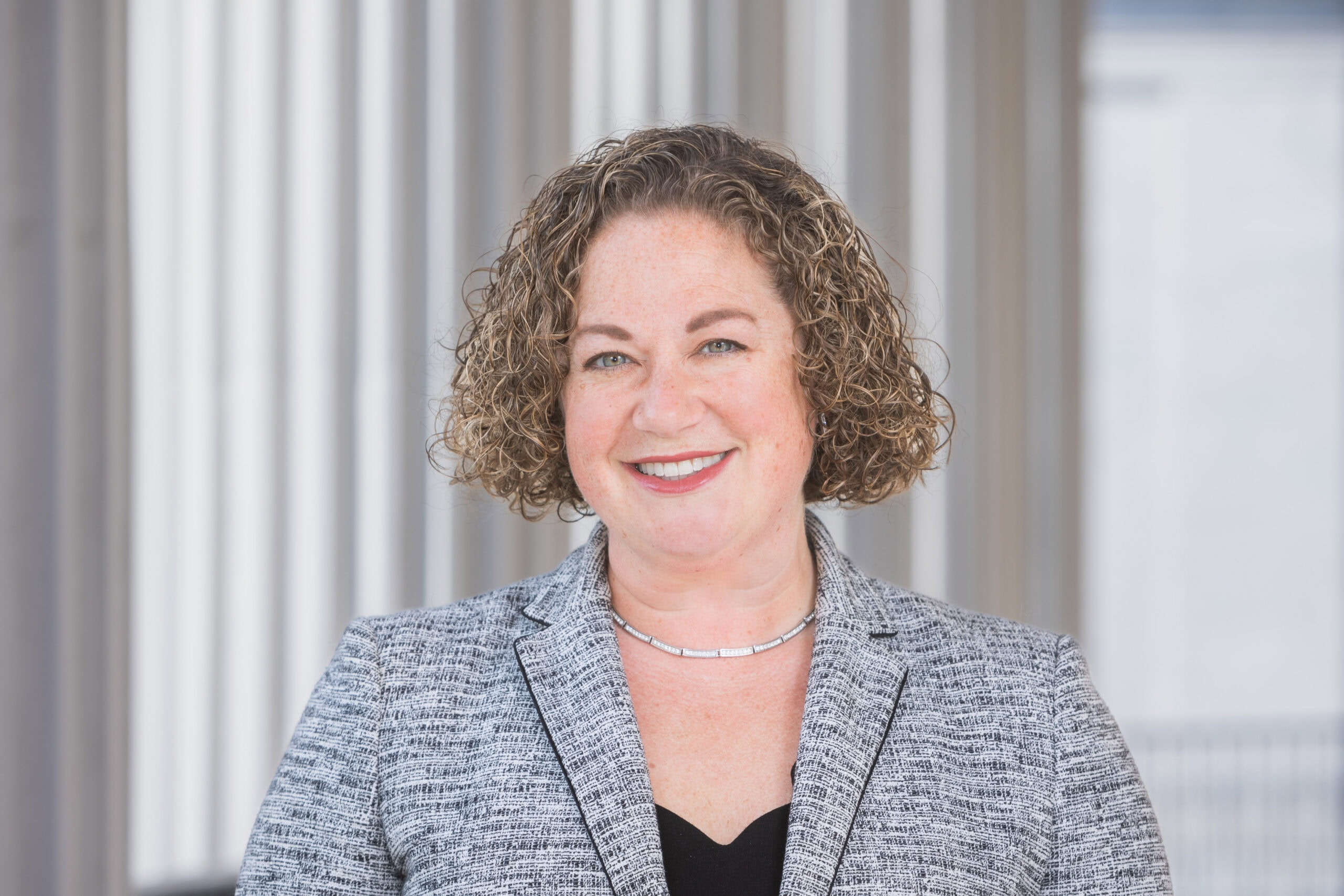 headshot of senator rausch